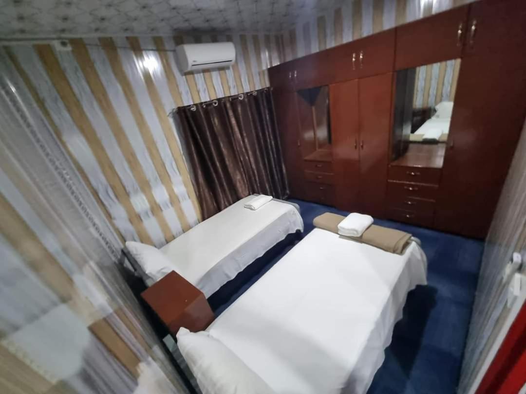 Al - Minhaj Service Apartments Nadi Extérieur photo