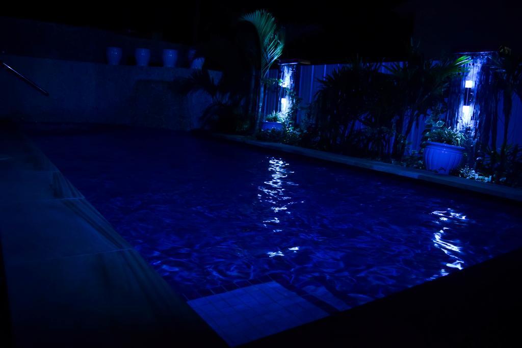 Al - Minhaj Service Apartments Nadi Extérieur photo