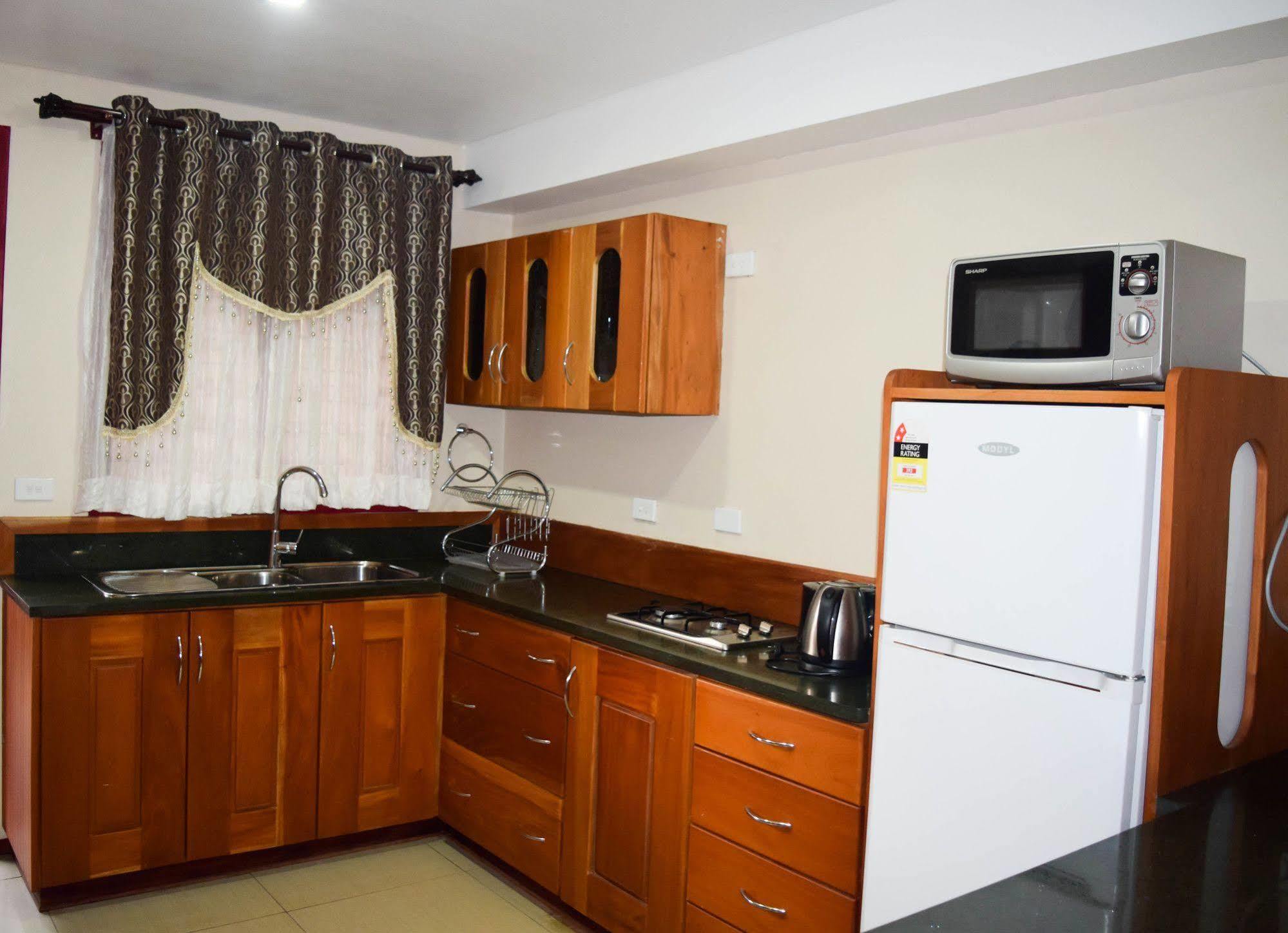 Al - Minhaj Service Apartments Nadi Extérieur photo