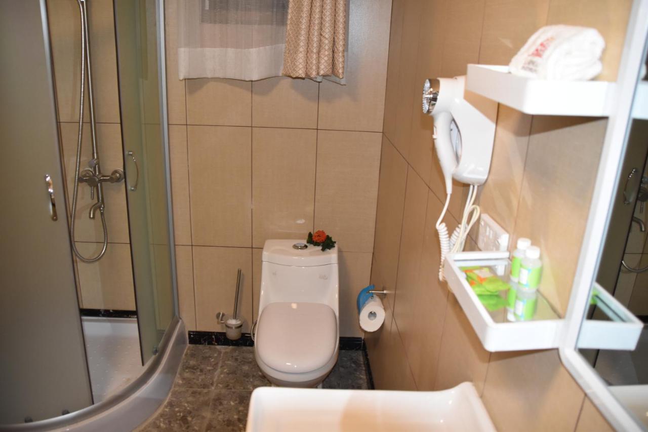 Al - Minhaj Service Apartments Nadi Extérieur photo